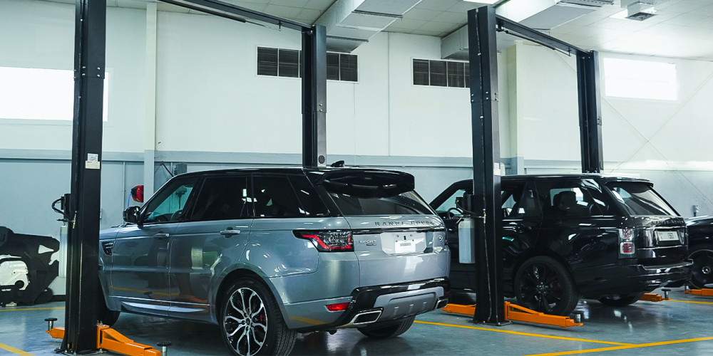 Top Range Rover Car Service in Dubai